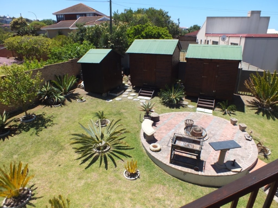 4 Bedroom Property for Sale in Dana Bay Western Cape